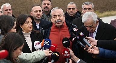 DEM Parti heyetinden Selahattin Demirtaş'a ziyaret