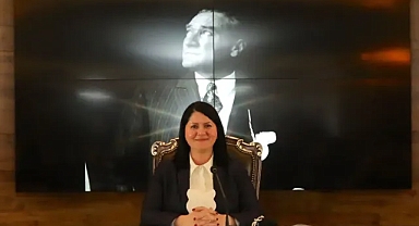 “KALEMİNİZ ÖZGÜR, SESİNİZ GÜÇLÜ, UMUDUNUZ DAİM OLSUN”