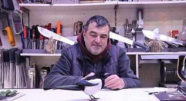 Tarihi çarşının maskotu oldu