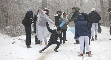 Yüksek kesimlerinde kar yağışı etkili oldu