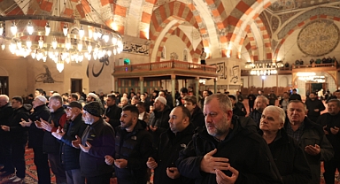 Berat Kandili dualarla idrak edildi