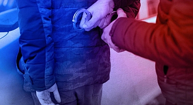 Edirne’de 1’i gri kategoride aranan 2 terörist yakalandı