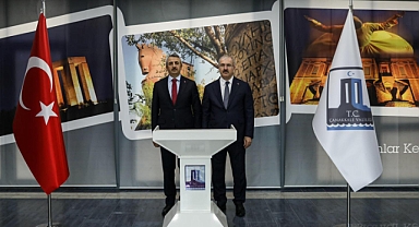 Edirne Valisi Sezer, Çanakkale'de ziyaretlerde bulundu