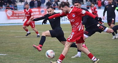 EDİRNESPOR PUANLARI TOPLUYOR