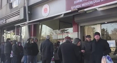 Kaliteli uygun fiyata ürün alma kuyruğu