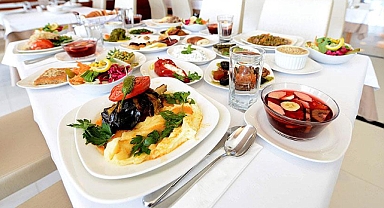 Vakıflar 4 yere iftar sofrası kuruyor