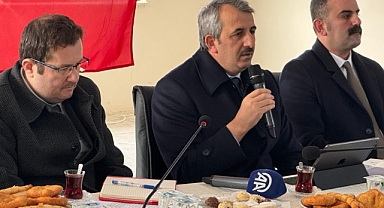  Vali Sezer, muhtarlarla bir araya geldi