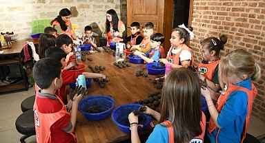 Keşan Kent Müzesi'nde Tohum Topu Atölyesi düzenlendi