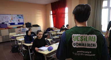 Okullarda “Yeşilay” dersi yapıldı