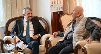 Vali Sezer, şehit ailelerini ziyaret etti