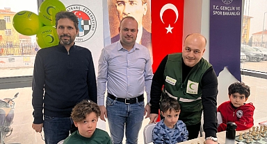 Yeşilay Şubesi tarafından satranç turnuvası düzenlendi