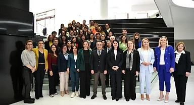 BAŞKAN AKIN, “GÜÇLÜ KENTLER İÇİN KADINLAR” PANELİNE KATILDI