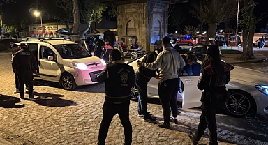 Kontrol noktasından kaçmaya çalıştı