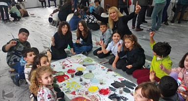 MİNİK SANATÇILARDAN SANAT ŞÖLENİ