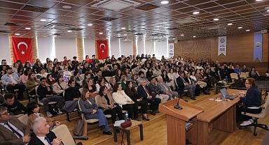 T.Ü’NDE “METİN”LERARASI YOLCULUK