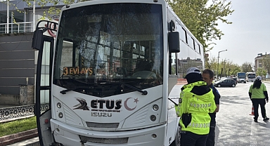 Taksi ve minibüsler denetlendi