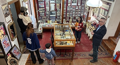 'Vatan Şairi'nin evi geçmişte yolculuğa çıkarıyor