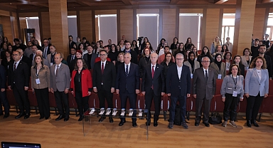 Yapay zeka yaşam, çalışma ve düşünme biçimlerini değiştiriyor