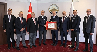 Yıldız, TÜ Rektörü Hatipler'i ziyaret etti