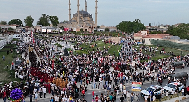 572 Yıllık Gurur