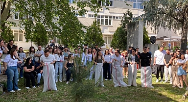 “Eğlence Festivali” ile Öğrenciler Stres Attı