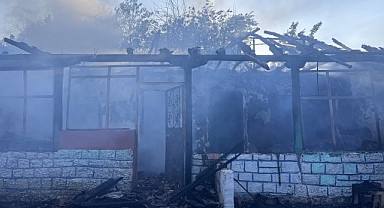Ev yangında kullanılamaz hale geldi