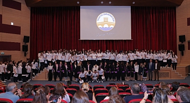HEMŞİRELER FORMA GİYDİ