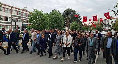 LALAPAŞA’DA KAKAVA COŞKUSU YAŞANDI