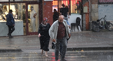 SAĞANAK VE DOLU ETKİLİ OLDU