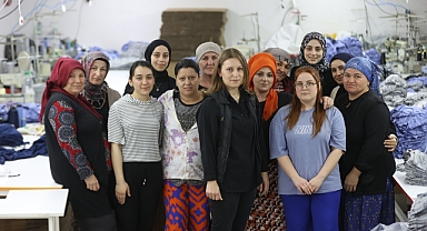 Kadınların el emeğini ihraç ediyor