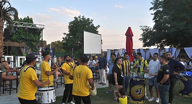 19.07 EDİRNE’DE UNUTULMAZ BİR GECEYE DÖNÜŞTÜ