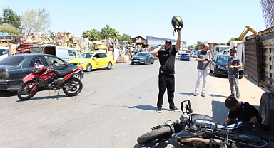 İki motosiklet çarpıştı: 1 YARALI
