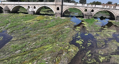 Tunca Nehri'nde su akışı durma noktasına geldi