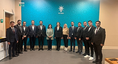 AK GENÇLİK İSTİŞARE KAMPINDA