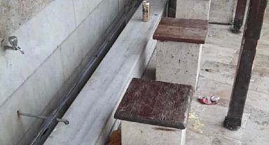 CAMİ BAHÇESİNDE REZALET