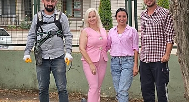 Sarı çizmeli muhtar 