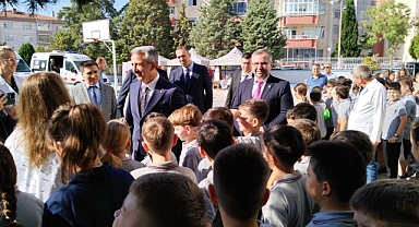 Öğrencilere “Devlet Baba” Şefkati