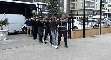 ŞEHİT AİLESİNİ DOLANDIRANLAR ADLİYEDE