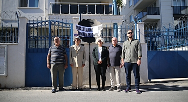 SİYAH ÇELENKLİ TEPKİ