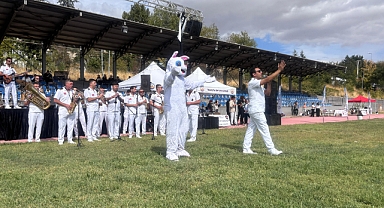 TRAKYA ÜNİVERSİTESİ’NDE İLK HOŞ GELDİNİZ ŞENLİĞİ