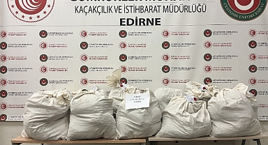 113 kilo 664 gram esrar ele geçirildi