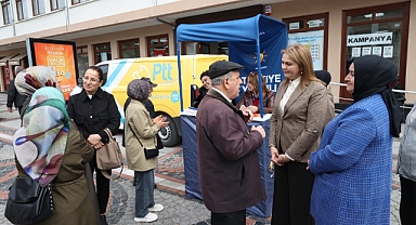 AK Parti’ye 3 Bin Yeni Üye