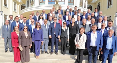 EDİRNE BELEDİYESİ, MUHTARLARLA DAYANIŞMA MESAJI VERDİ