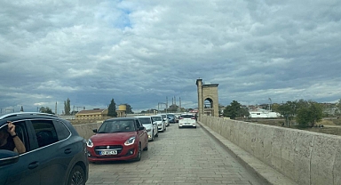 HAFTA SONU GÜNEŞİ EDİRNELİLERİ SOKAĞA DÖKTÜ