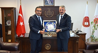 VALİ SEZER’DEN AYNA’YA ZİYARET