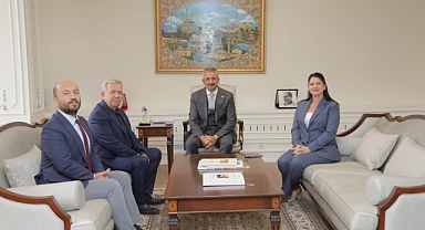 YAVAŞ’TAN VALİ SEZER’E ZİYARET