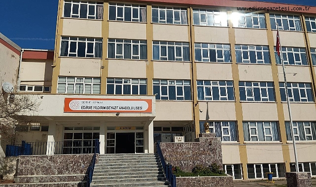 Yıldırım Beyazıt Lisesi Yıkılıyor