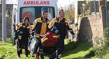 Ekipler Hayat Kurtarmak İçin Zorlu Şartlarda Saniyelerle Yarışıyor