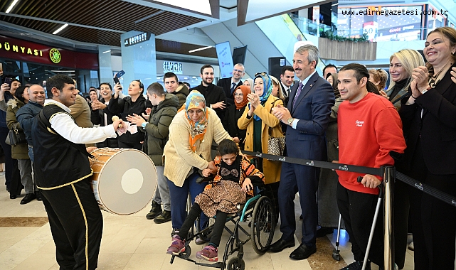 Engelliler Günü dolayısıyla program düzenlendi