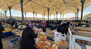 İpsala’da Pazar Yerinde Gıda Fiyatları ve Etiket Denetimi